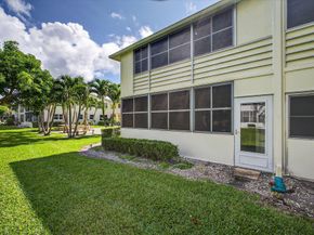144 Dorchester G, West Palm Beach FL 33417