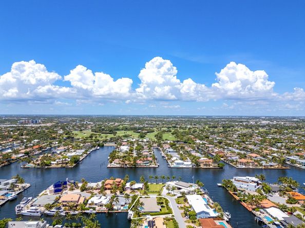 3222 NE 40th St, Fort Lauderdale FL 33308