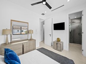 1113 NE 2nd St, Fort Lauderdale FL 33301