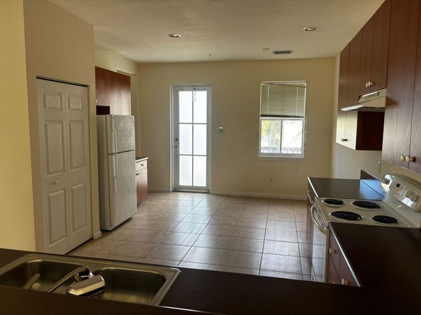 221 Greenwich Circle 209, Jupiter FL 33458