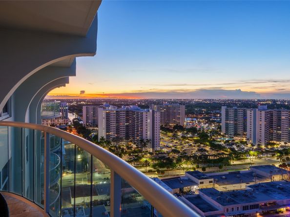 3400 Galt Ocean Dr PH7S, Fort Lauderdale FL 33308
