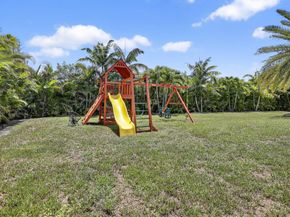 12360 NW 15th St, Plantation FL 33323