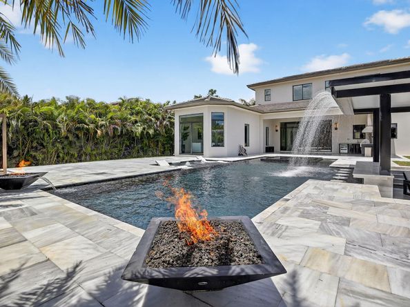 12360 NW 15th St, Plantation FL 33323