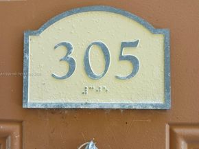 7630 Westwood Drive 305, Tamarac FL 33321