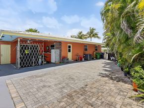 Undisclosed Address #FX-10523357, Coral Springs FL 33065