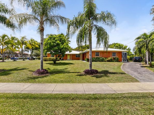 Undisclosed Address #FX-10523357, Coral Springs FL 33065