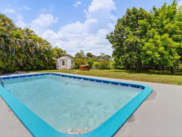 Undisclosed Address #FX-10523357, Coral Springs FL 33065