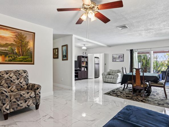 Undisclosed Address #FX-10523357, Coral Springs FL 33065