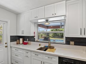 Undisclosed Address #FX-10523357, Coral Springs FL 33065