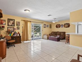 Undisclosed Address #FX-10523357, Coral Springs FL 33065