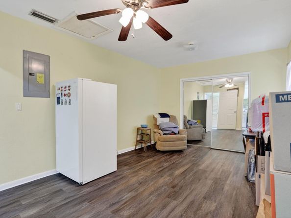 Undisclosed Address #FX-10523357, Coral Springs FL 33065