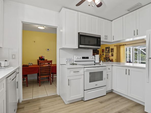 Undisclosed Address #FX-10523357, Coral Springs FL 33065