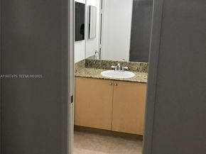 2821 NE 185th Street 408, Aventura FL 33180
