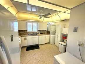801 Lake Shore 411 Drive 411, Lake Park FL 33403
