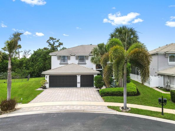2256 Ridgewood Court, Royal Palm Beach FL 33411