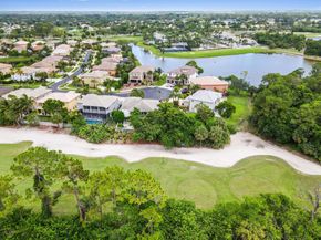 2256 Ridgewood Court, Royal Palm Beach FL 33411