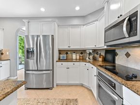 2256 Ridgewood Court, Royal Palm Beach FL 33411