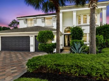 2256 Ridgewood Court