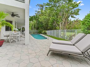 2256 Ridgewood Court, Royal Palm Beach FL 33411