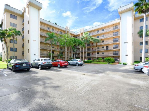 4700 Lucerne Lakes Boulevard 308, Lake Worth FL 33467