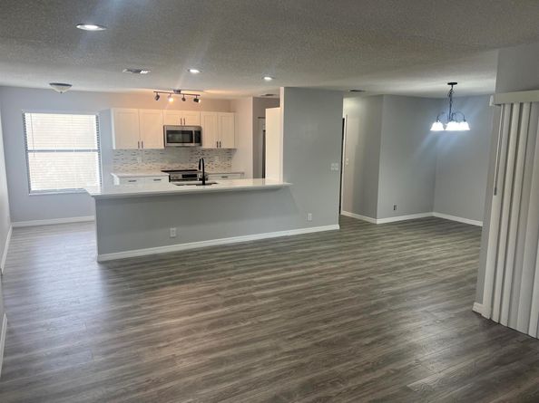 5975 Forest Grove Drive 2, Boynton Beach FL 33437