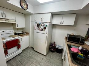 3561 NW 95th Terrace 423, Sunrise FL 33351