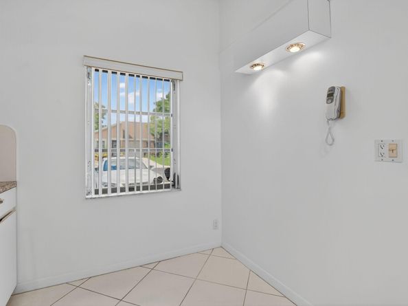 8129 Springtree Road, Boca Raton FL 33496