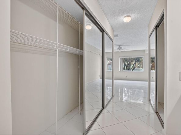 8129 Springtree Road, Boca Raton FL 33496