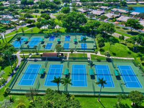 8129 Springtree Road, Boca Raton FL 33496