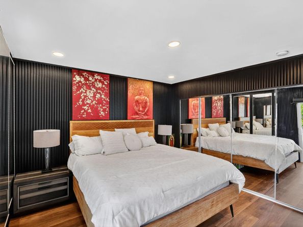 363 Washington Avenue 32, Miami Beach FL 33139