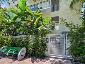 363 Washington Avenue 32, Miami Beach FL 33139