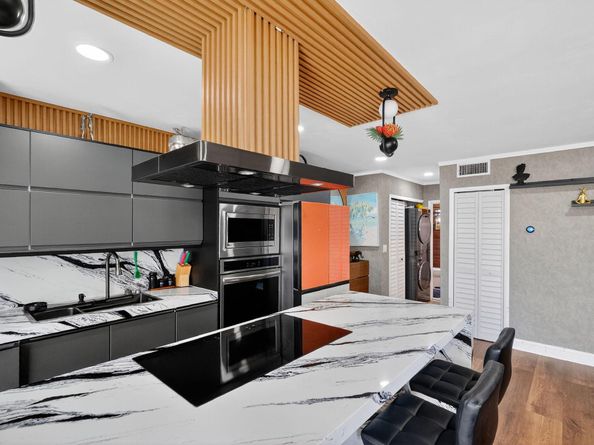 363 Washington Avenue 32, Miami Beach FL 33139