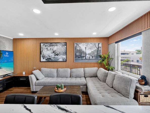 363 Washington Avenue 32, Miami Beach FL 33139
