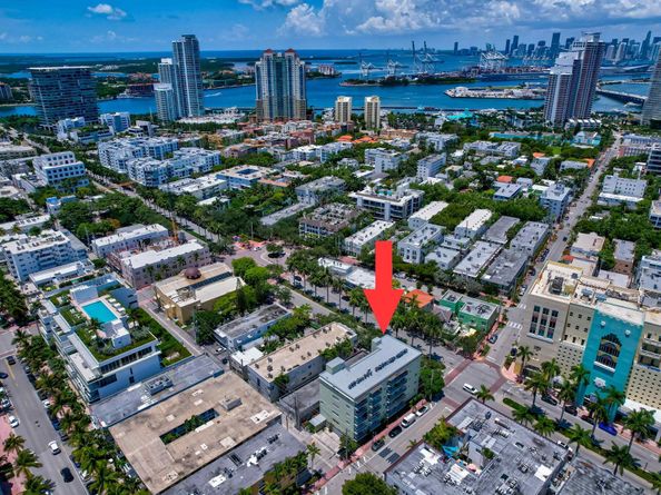 363 Washington Avenue 32, Miami Beach FL 33139