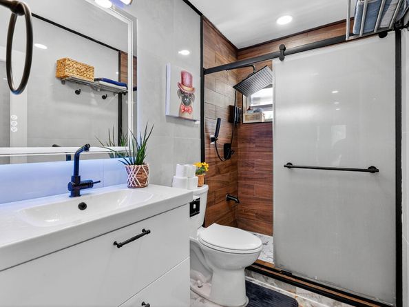 363 Washington Avenue 32, Miami Beach FL 33139