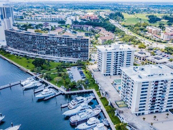 132 Lakeshore 617 Drive E 617, North Palm Beach FL 33408