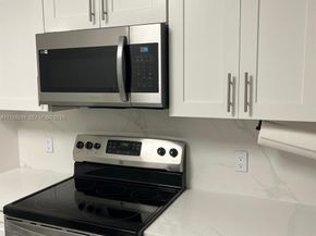 4300 NW 30th Street 141, Coconut Creek FL 33066