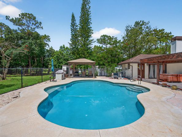 10330 157th Street N, Jupiter FL 33478