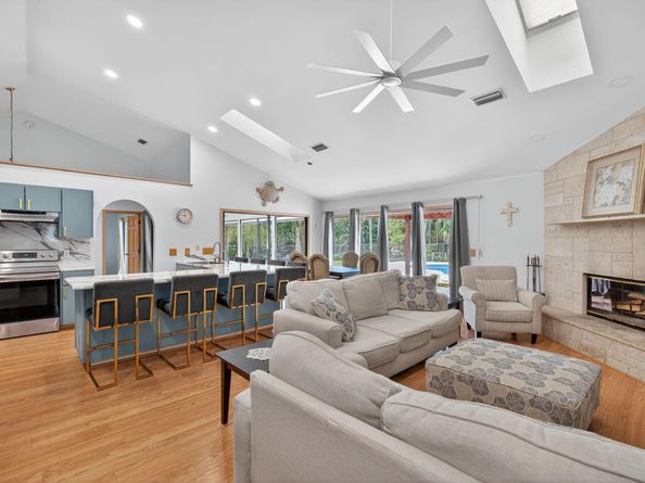 10330 157th Street N, Jupiter FL 33478
