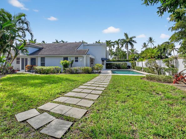 2151 NW 60th Circle, Boca Raton FL 33496