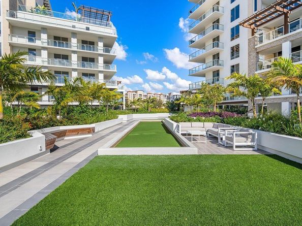 220 SE Mizner Boulevard 412, Boca Raton FL 33432