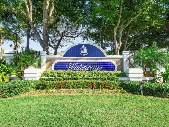 1367 SW 48th Ter, Deerfield Beach FL 33442