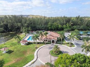 1367 SW 48th Ter, Deerfield Beach FL 33442