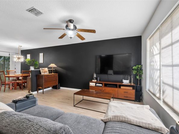 1367 SW 48th Ter, Deerfield Beach FL 33442