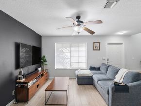 1367 SW 48th Ter, Deerfield Beach FL 33442