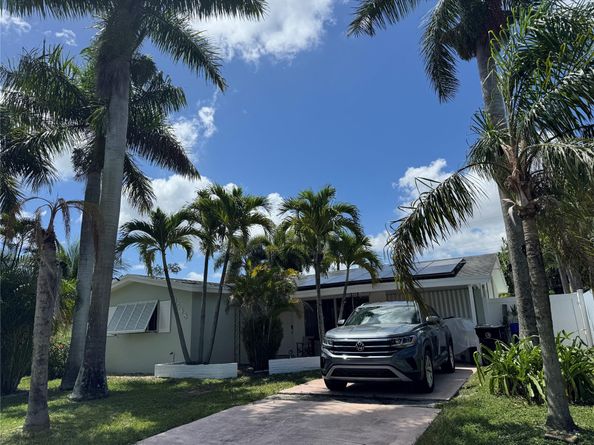 3548 SW 13th Ct, Fort Lauderdale FL 33312