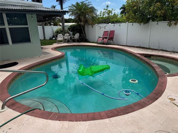 3548 SW 13th Ct, Fort Lauderdale FL 33312
