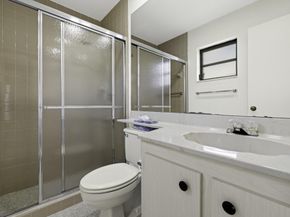 6370 Lakemont Circle, Greenacres FL 33463
