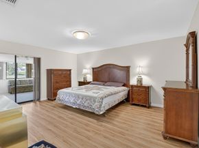 37 Glens Drive W, Boynton Beach FL 33436