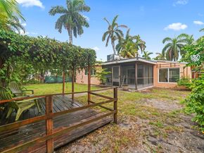 906 NE 5th Street, Hallandale Beach FL 33009